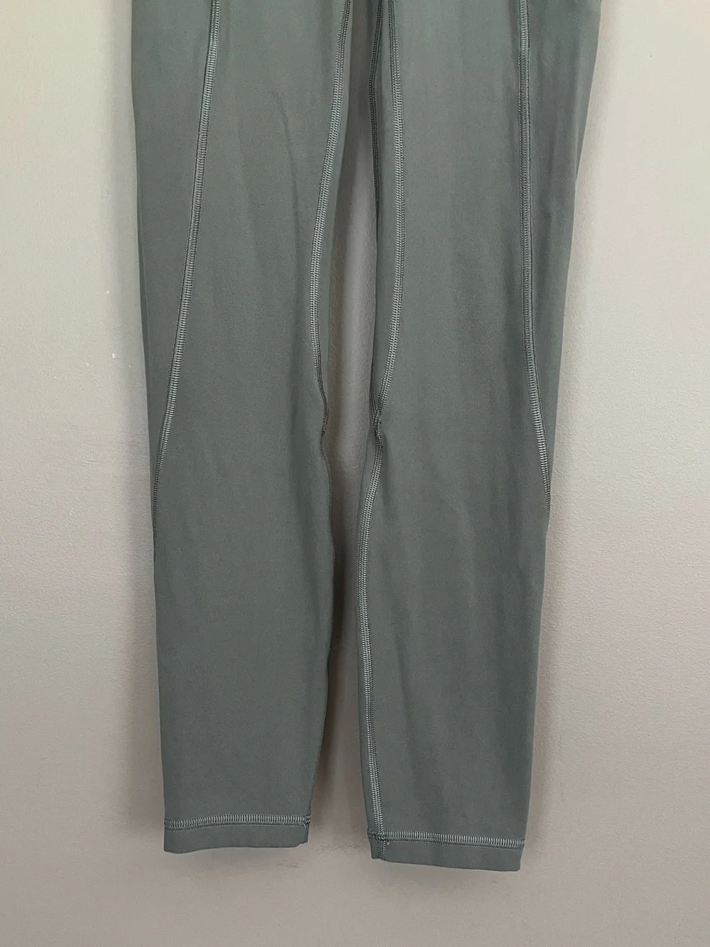 {Lululemon} Align High Rise Pant with Pockets 25